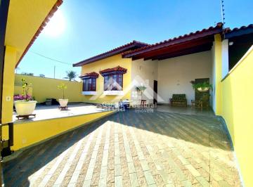 Casa · 145m² · 3 Quartos · 2 Vagas · Casa em Peruíbe