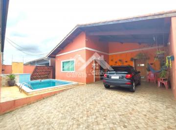 Casa · 145m² · 3 Quartos · 4 Vagas · Casa em Peruíbe