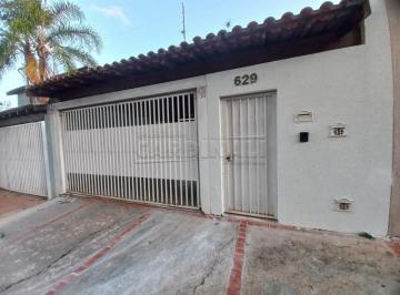 Casa · 250m² · 3 Quartos · 4 Vagas · Casa 3 dormitórios sendo 1 Suite Com 4 Vagas de garagem em bairro Nobre.
