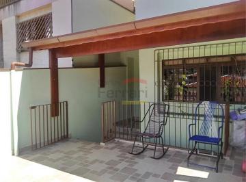 Casa · 170m² · 4 Quartos · 2 Vagas · Sobrado a venda no Horto Florestal