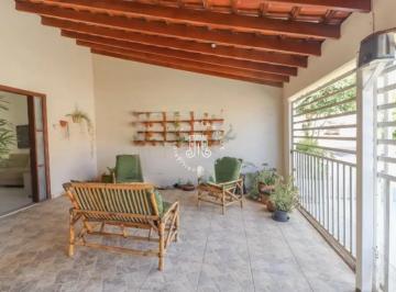 Casa · 140m² · 5 Quartos · 2 Vagas · SOBRADO À VENDA COM JARDIM DE INVERNO - BAIRRO MEDEIROS - JUNDIAÍ/SP
