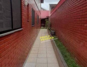 e111290554fa760c290bb580adbb5edcc375db75 · Sobradão Comercial/Residencial com 295M² no Maia