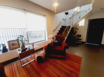 307683_iT85Etv27Z2fc88s467NF_307683641c6cc3ed4ab.jpg · Excelente Casa com 3 dormitórios no Bairro Menino Deus