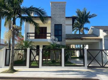 653334_iWj239nYGN75YR_6533346727e14bf34dc.jpg · CASA MOBILIADA COM PISCINA EM TORRES