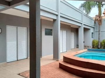 Casa · 242m² · 3 Quartos · 4 Vagas · Casa em bairro Jardim Astro, Sorocaba - SP