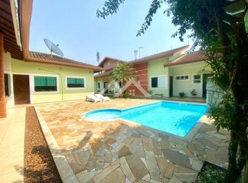 Casa · 627m² · 5 Quartos · 4 Vagas · 
                                Casa em Peruíbe
                            