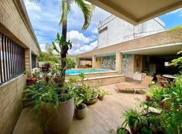 cobertura-de-700-m-na-av-bras-de-aguiar-nazare1725380211785afyat.jpg · Cobertura de 700 m² na Av. Brás de Aguiar - Nazaré