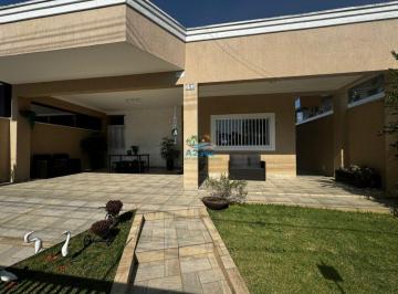 Casa · 250m² · 3 Quartos · 2 Vagas · Casa à venda - em Massaguaçu