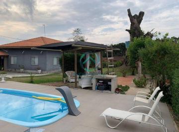 Casa · 1300m² · 3 Quartos · 5 Vagas · CASA COM 3 DORMITÓRIOS SENDO 1 SUÍTE 3 BANHEIROS E 5 VAGAS NA GARAGEM PRÓXIMO AO CAVEX