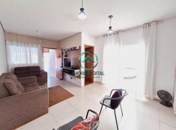 Casa · 80m² · 3 Quartos · 2 Vagas · Excelente Casa com Lindo Acabamento de 3 dormitórios no Jardim Oásis