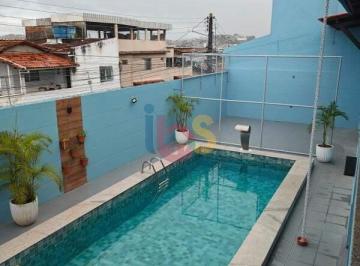 Casa · 307m² · 3 Quartos · 3 Vagas · Casa com Piscina Próximo a Juraci Magalhães