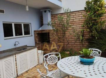 Casa · 200m² · 4 Quartos · 3 Vagas · Linda casa a Venda no Jardim Bonfiglioli .