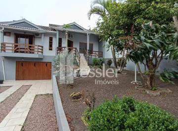 Casa · 176m² · 4 Quartos · 3 Vagas · 
                Casas - 4 dormitórios - Universitário
                