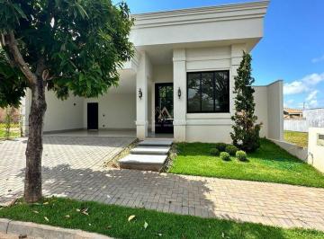 tefc0rm2nwq3ytu1nzkynge3_md · Casa térrea condomínio Jardim Botânico, com 03 suítes e 224m²