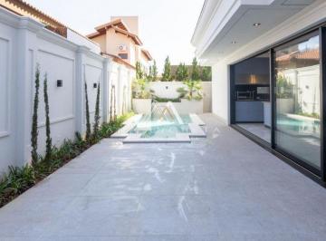 uogmtjw2nwnjzdizntczmzbk_md · Sobrado à venda, condomínio Quinta do Golfe, com 05 suítes