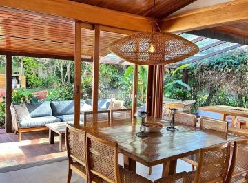 Casa · 250m² · 6 Quartos · 6 Vagas · Mansão Exclusiva em Geribá com Lazer Completo