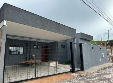 Casa de 3 quartos, Águas Claras · 3 quartos dentro de condomínio em Arniqueira