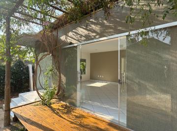 Casa de 1 quarto, Brasília · Solar de Brasília Qd. 01 - Alugo ótima casa com 01 quarto!