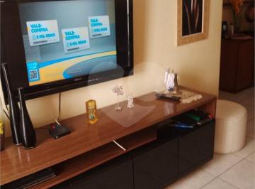 Apartamento de 2 quartos, Guarujá · Apartamento para venda na Enseada - Guarujá. Reformado, mobiliado e com 1 vaga