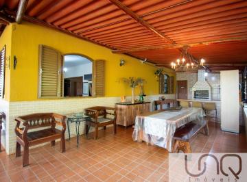 01 (1).jpeg · UNQ Vende Casa no Lago Oeste