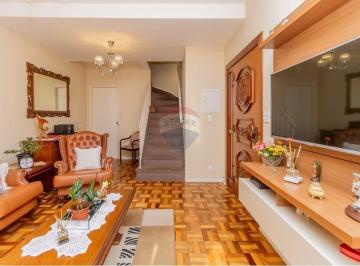 Casa · 138m² · 3 Quartos · 2 Vagas · Linda casa com Edícula e Jardim   - Vila Romana