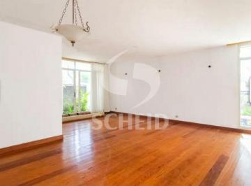 Casa · 307m² · 4 Quartos · 2 Vagas · Casa a venda com 4 dormitórios e 2 vagas na Vila Mascote.
