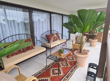Casa · 172m² · 3 Quartos · Luxuosa Casa no Condomínio Ventura Casas de Montanha