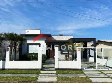 Casa · 99m² · 3 Quartos · 2 Vagas · Casa em   Rua Goias  - centro  - Nova Tramandaí/RS