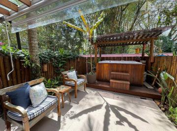 Casa · 170m² · 3 Quartos · 1 Vaga · Casa em condomínio para venda e temporada em Juquehy!
