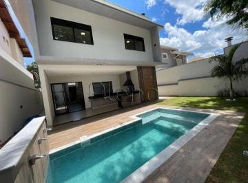 imagem · Casa à Venda no Condomínio Jardim das Palmeiras em Vinhedo.