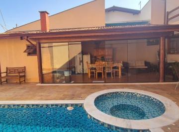 imagem · Casa à venda em Campinas, Parque Jatibaia (Sousas), com 3 quartos, com 198 m²