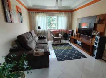 Casa · 180m² · 3 Quartos · 4 Vagas · Sobrado Santa Terezinha (Zona Norte)