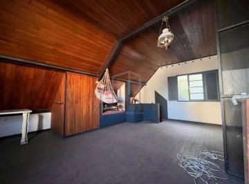 7CFB0999-5DA6-4327-B216-F37E68F3675B.jpg · Marivilhosa casa no Centro de Vitória, com 460m2, 4 quartos, vaga de garagem, porão americano