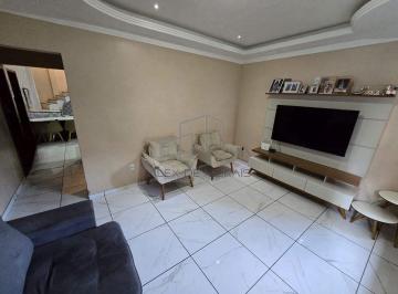 whatsapp-image-2024-09-26-at-17-47-29-11727467902860.jpeg · Casa Duplex com Terraço - Na região da Rodoviária