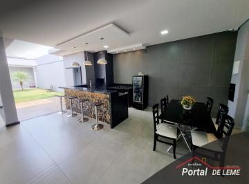 Casa de 2 quartos, Leme · Casa à Venda - Bairro Altos da Santa Rita - Leme/SP