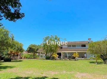 e073b44d0bf3cc426a7cea382f90b6111b49ae68 · Casa com 5 dormitórios à venda, 370 m² por R$ 3.990.000,00 - Manguinhos - Armação dos Búzios/RJ