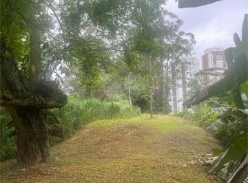 Área de Serviço · Terreno à venda em Paraíso do morumbi - SP