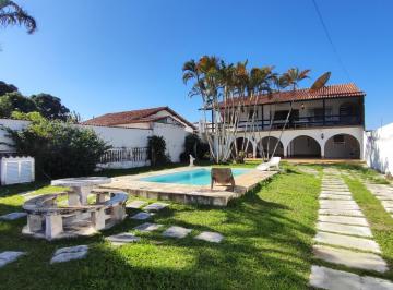 IMG20250930150418.jpg · Casa para Venda em Araruama/RJ - 2 Dorm. 228 m2 Área Útil