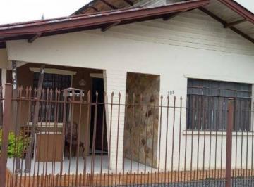 bab2e3cdab367c7f0ebffdf2d1e7d1f00c966d27 · Casa com Excelente localização em Itajaí