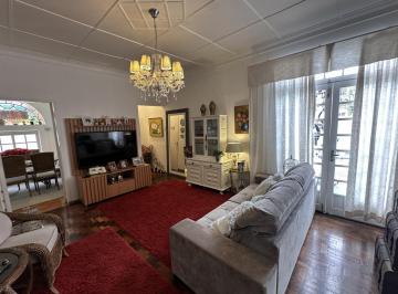 202411111710472908.JPG · Casa para Venda em Pelotas, Centro, 4 dormitórios, 2 banheiros