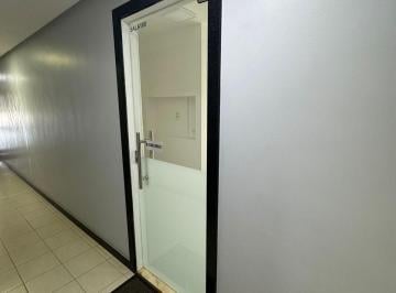 Comercial , Brasília · SALA NASCENTE, VISTA LIVRE, REFORMADA