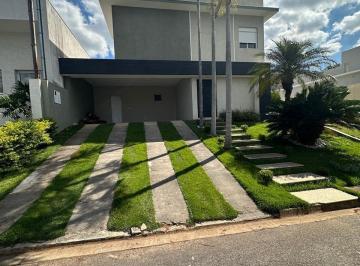 Foto 01 · Casa de Condomínio à Venda ou Locação em Bragança Paulista - 3 Quartos, 3 Suítes, 3 Salas, 1 Banhei
