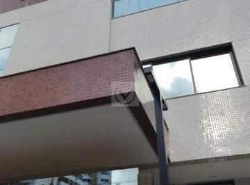 Apartamento · 160m² · 3 Quartos · 3 Vagas · Viva o Luxo e a Sofisticação no Vittorio Emanuelle: Apartamento com 3 Suítes e Vista Espetacular!