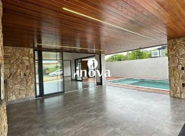 Casa · 230m² · 4 Quartos · 4 Vagas · Casa a venda no Condomínio Portal do Lago, em Rifaína