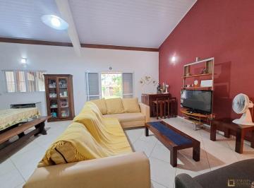Imagem do Imóvel · Casa na enseada 03 suites 50 metros da praia