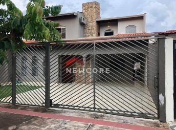 Casa · 290m² · 3 Quartos · 3 Vagas · Sobrado em Rua Amaury de Oliveira e Silva - Jardim Tarumã - Londrina/PR