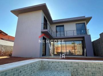 Casa · 220m² · 3 Quartos · 4 Vagas · Casa de condomínio em Rua das Aroeiras - Condomínio Terras de Santa Cruz - Bragança Paulista/SP
