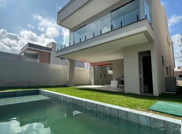 Casa · 178m² · 4 Quartos · 2 Vagas · Luxuosa casa 4/4 com 03 suites e piscina em Abrantes