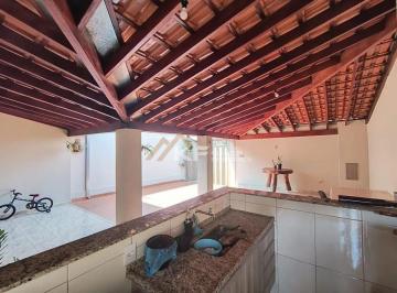 Casa · 110m² · 2 Quartos · 3 Vagas · Casa à Venda em Jardinópolis / SP