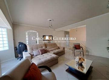 Casa · 3 Quartos · 2 Vagas · Casa para Venda em São Lourenço / MG no bairro JARDIM DAS ACACIAS -ALTO DA FEDERAL